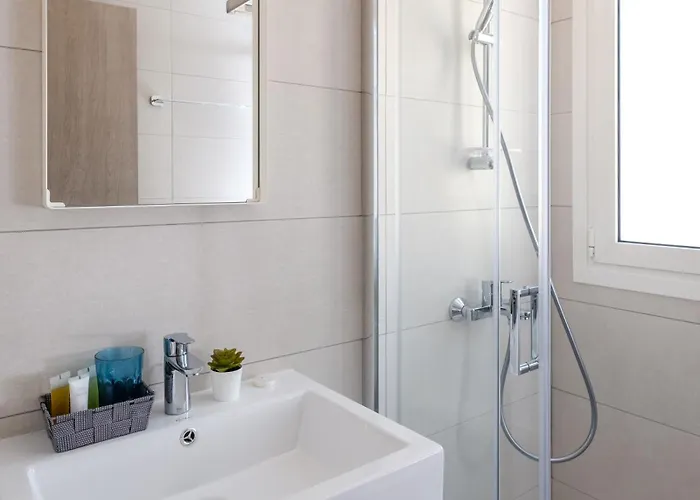 The Habitat Mediterraneo - Self Check-in * ラルナカ