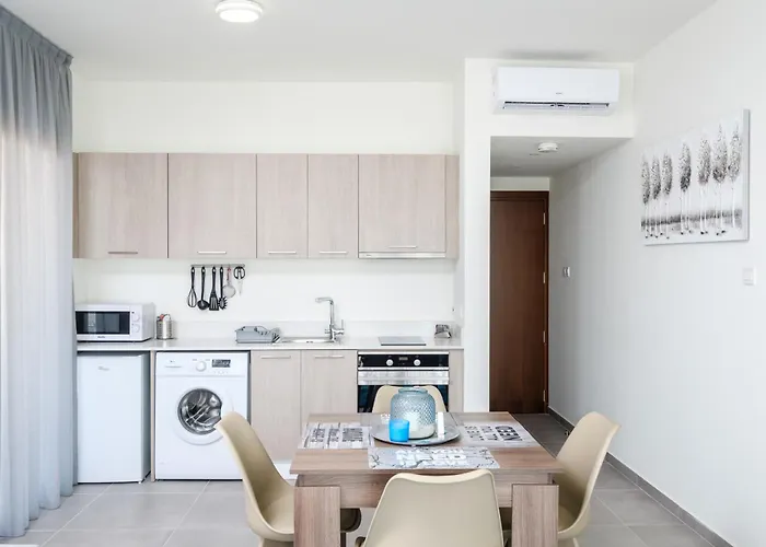 The Habitat Mediterraneo - Self Check-in