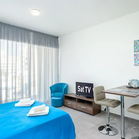 The Habitat Mediterraneo - Self Check-in Appartement Larnaca