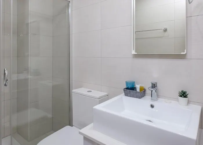 The Habitat Mediterraneo - Self Check-in Apartman Lárnaka