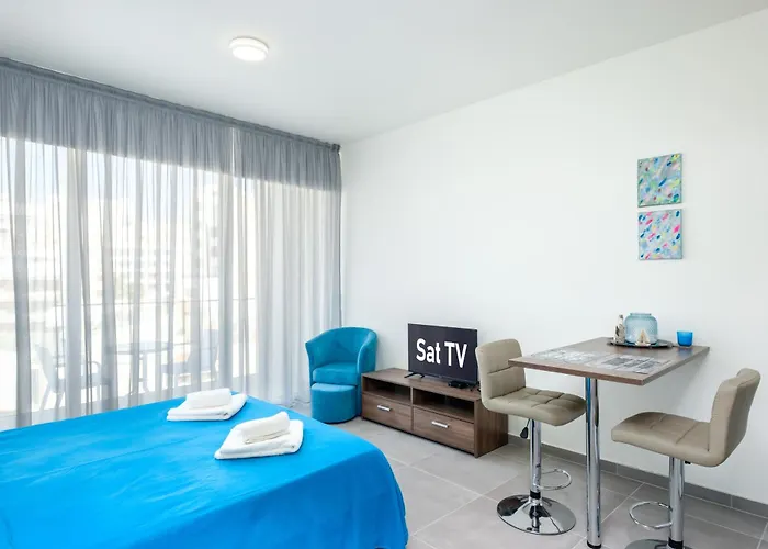 The Habitat Mediterraneo - Self Check-in Apartman Lárnaka